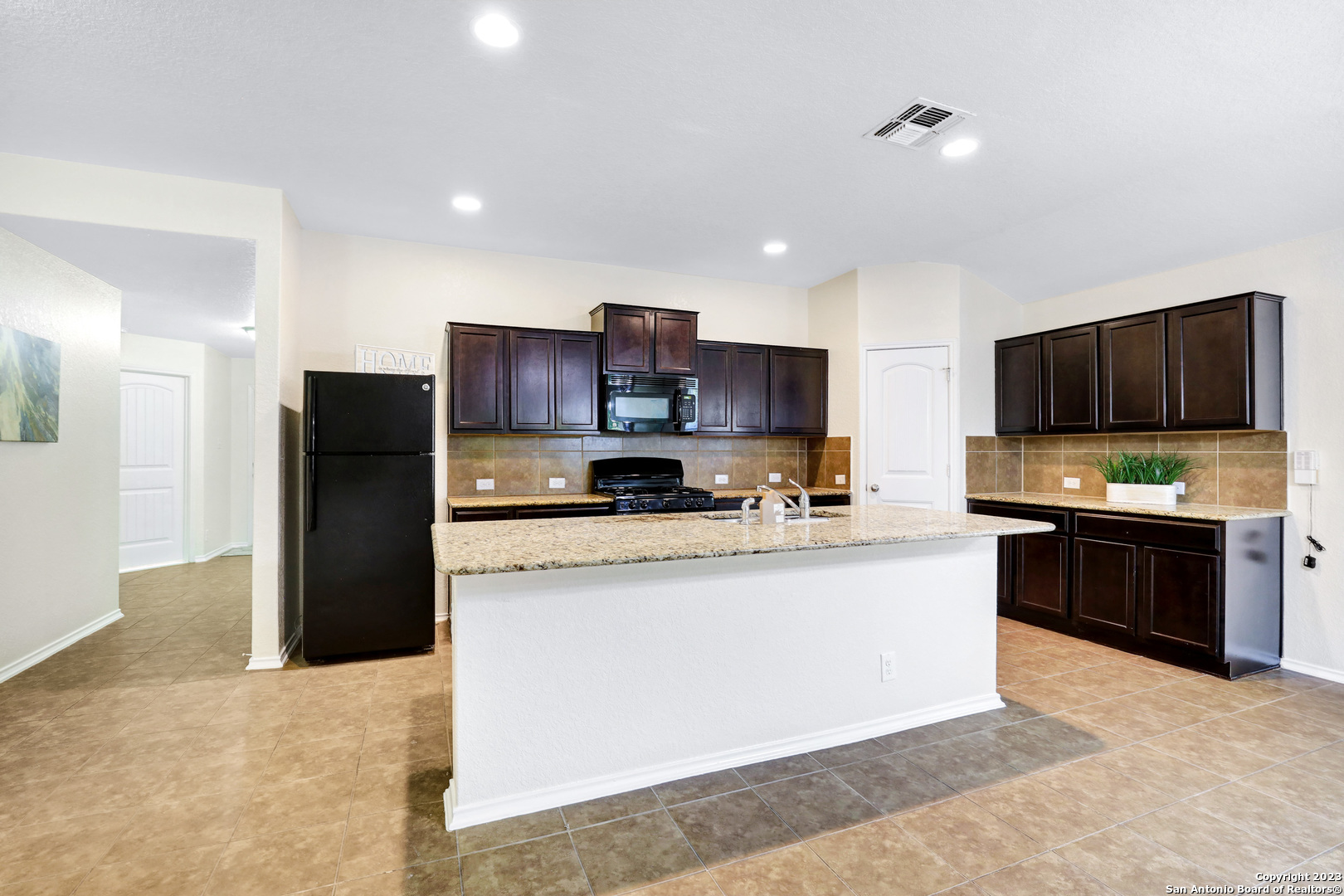 446 Eastern Phoebe San Antonio TX 78253