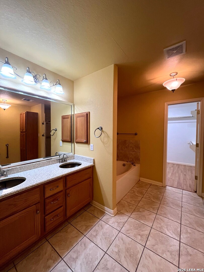 549 Thurber Drive Schertz TX 78154