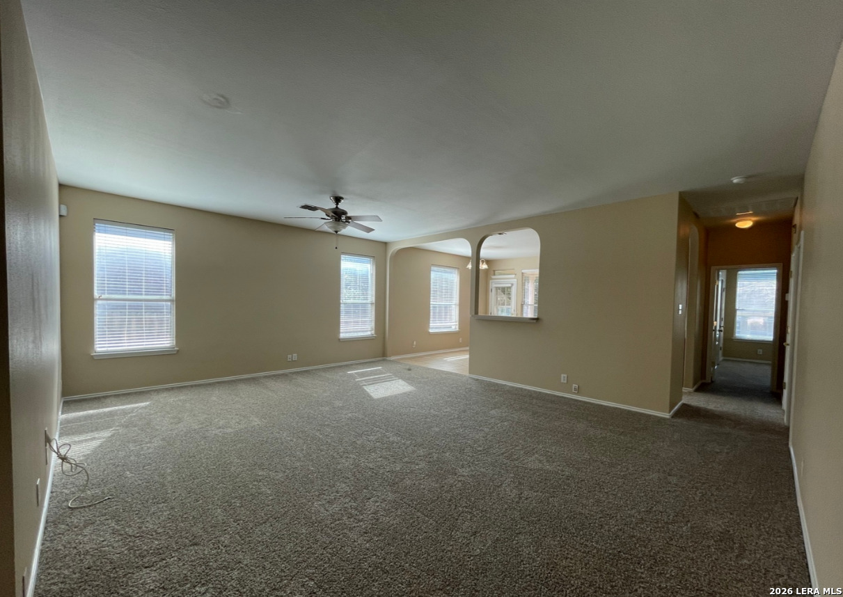 125 Falcon Crossing Cibolo TX 78108