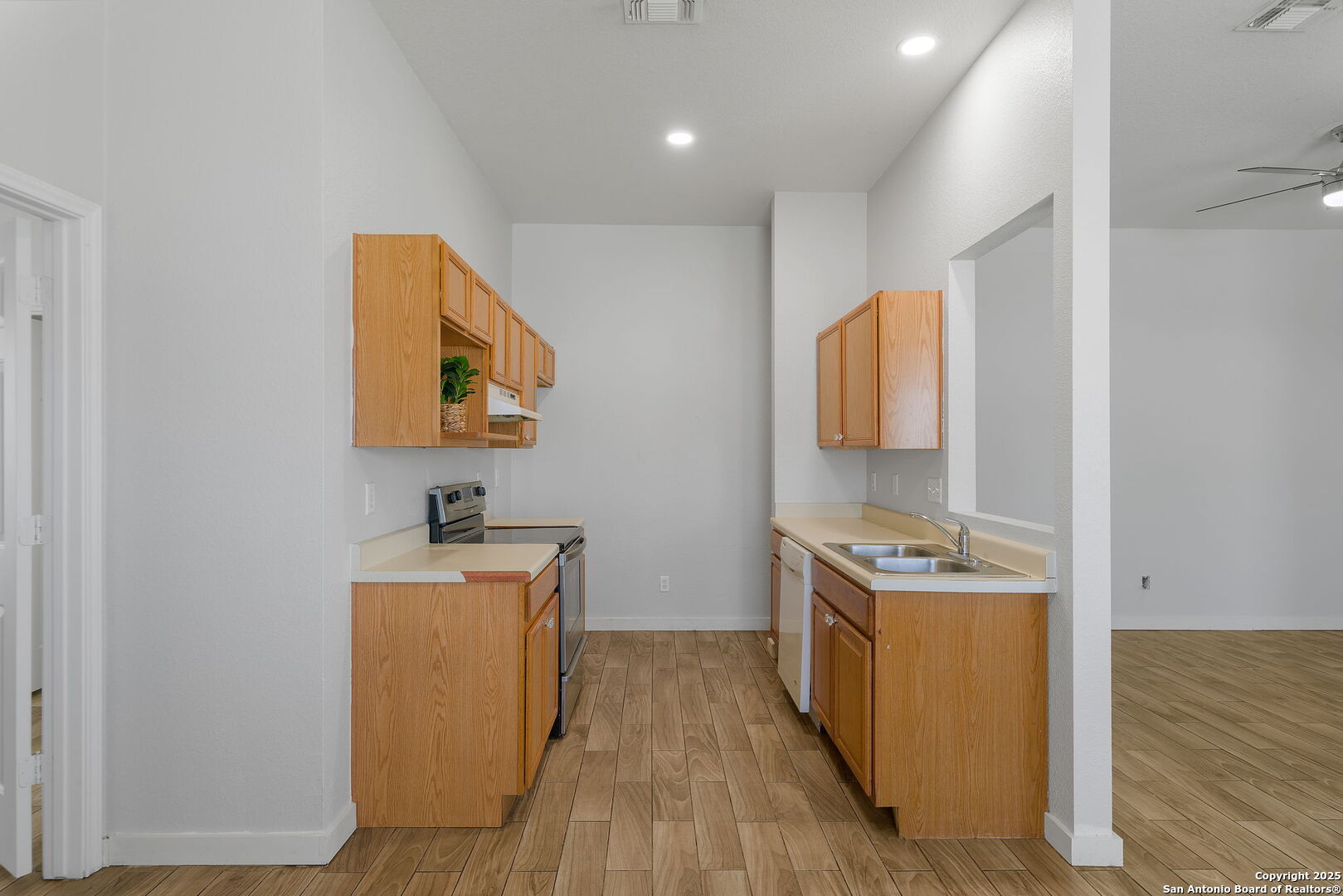 14532 Clovelly Wood San Antonio TX 78233