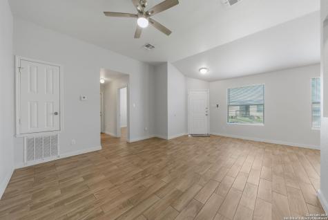 14532 Clovelly Wood San Antonio TX 78233