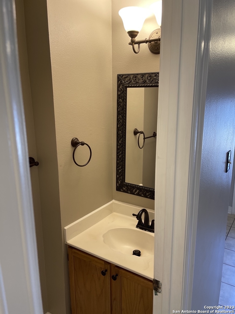 16507 Canyon Cross San Antonio TX 78232