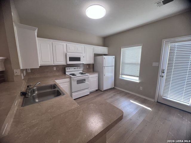 6406 Ithaca Falls San Antonio TX 78239