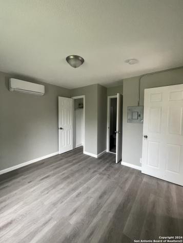1723 W Mayfield Boulevard San Antonio TX 78211