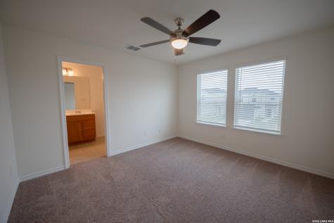 7531 Fishbowl Lane San Antonio TX 78253