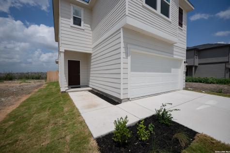 7531 Fishbowl Lane San Antonio TX 78253