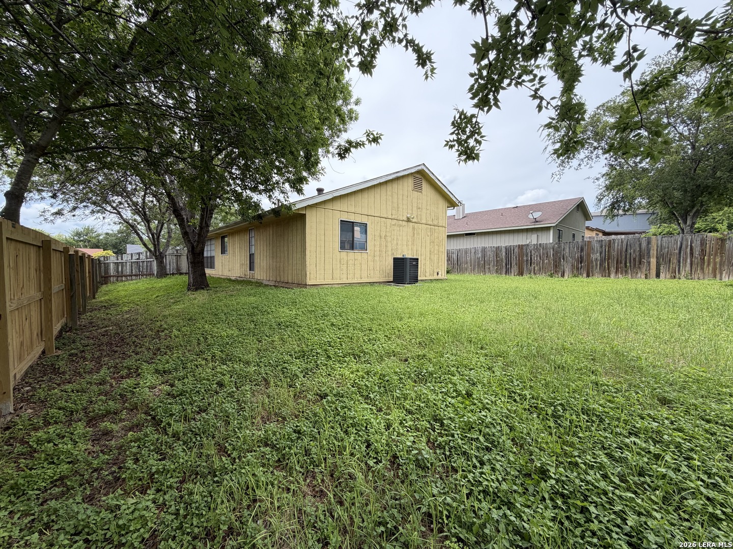 5926 Hidden Glade San Antonio TX 78250