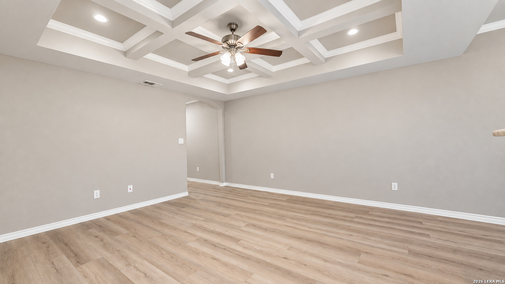 5011 Summit Wood San Antonio TX 78229