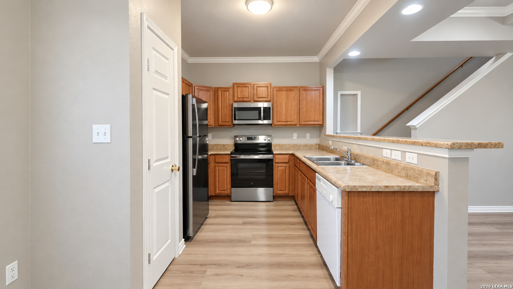5011 Summit Wood San Antonio TX 78229