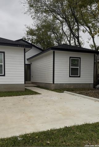 4207 Commercial San Antonio TX 78221