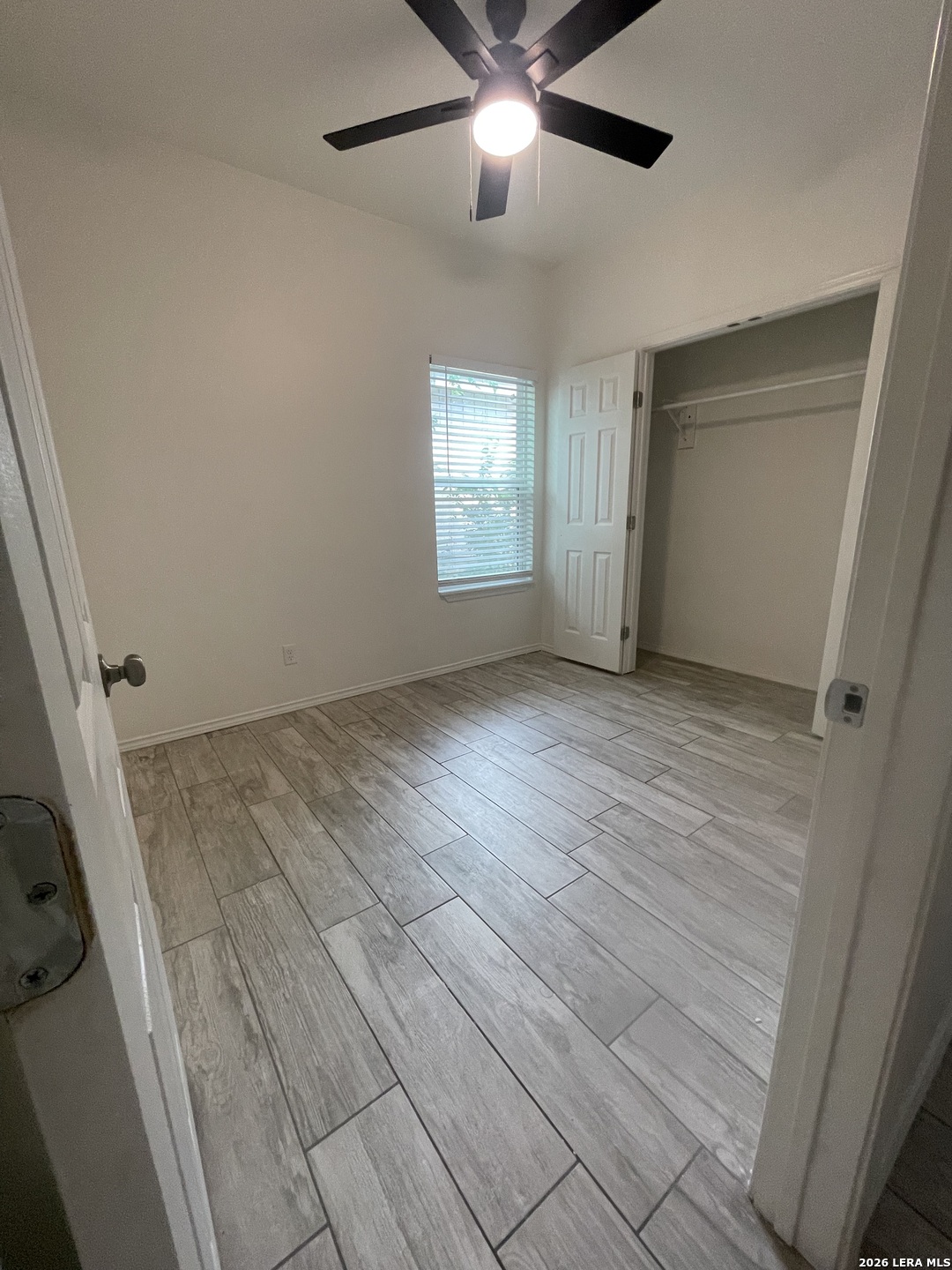 4207 Commercial San Antonio TX 78221