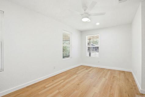 318 Ferguson Avenue San Antonio TX 78203