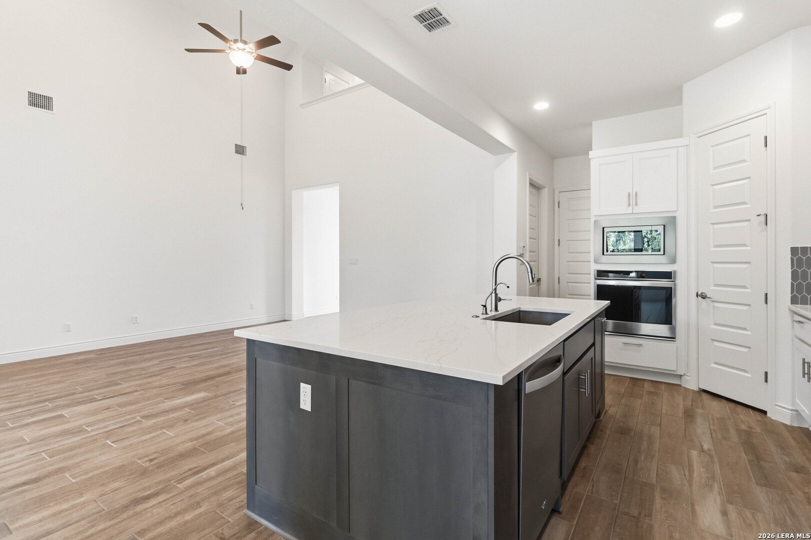 1431 Lyme Park San Antonio TX 78163