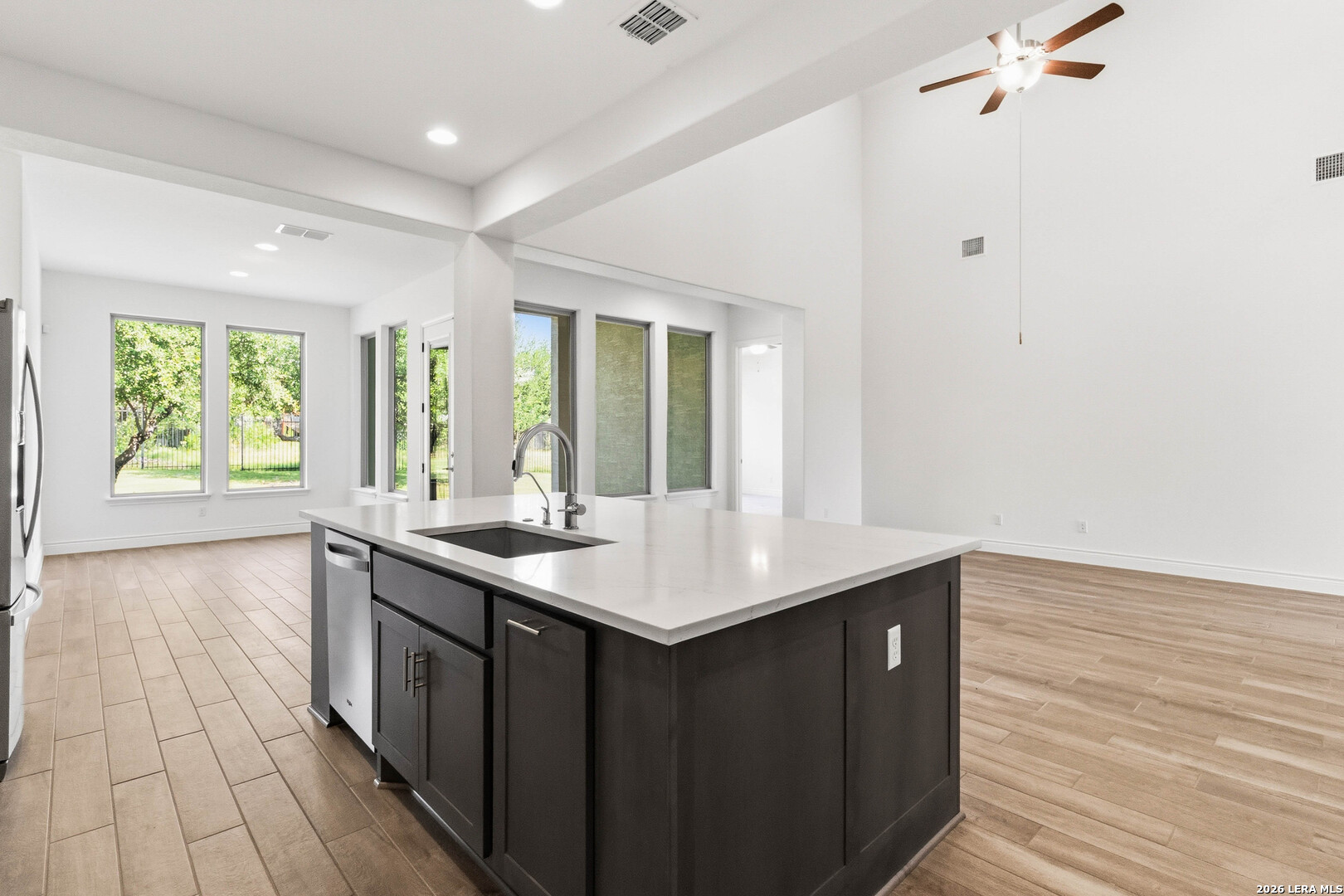1431 Lyme Park San Antonio TX 78163