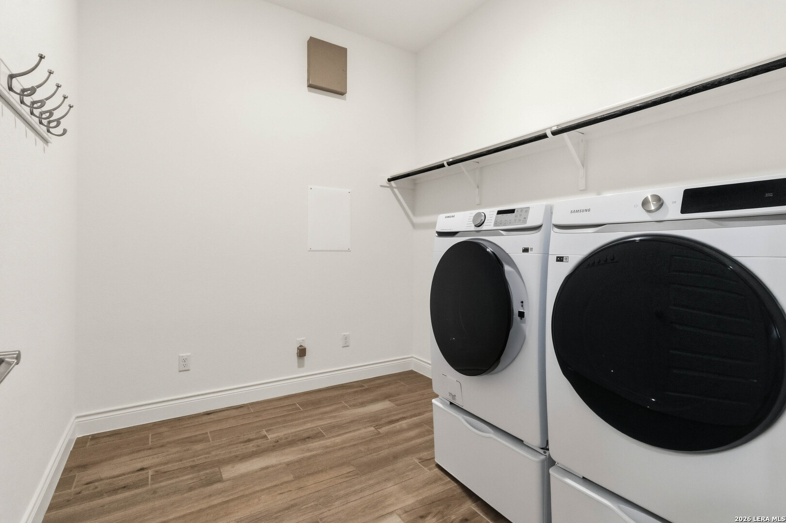 1431 Lyme Park San Antonio TX 78163