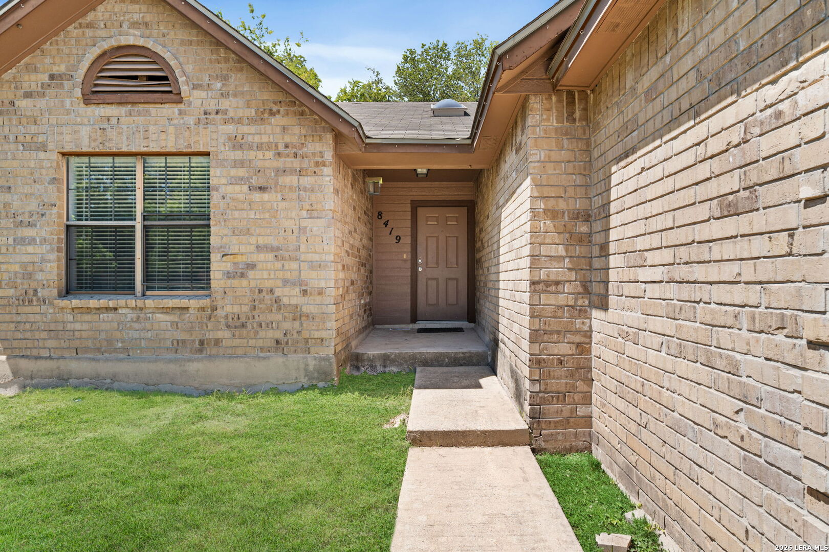 8419 Tiguex Universal City TX 78148