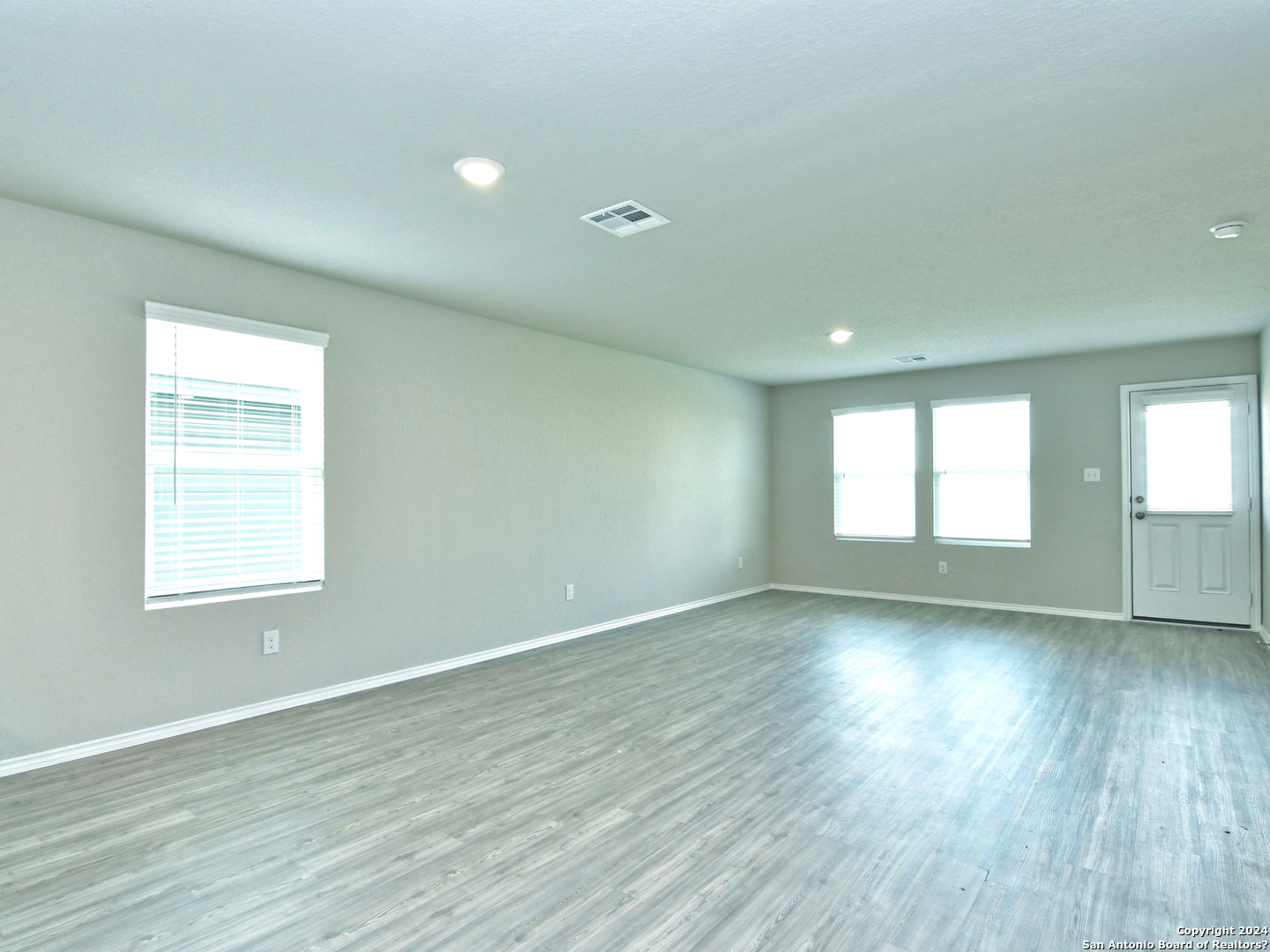 9719 Mill San Antonio TX 78254