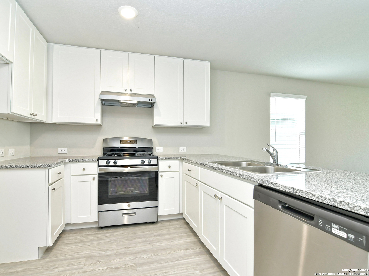9719 Mill San Antonio TX 78254