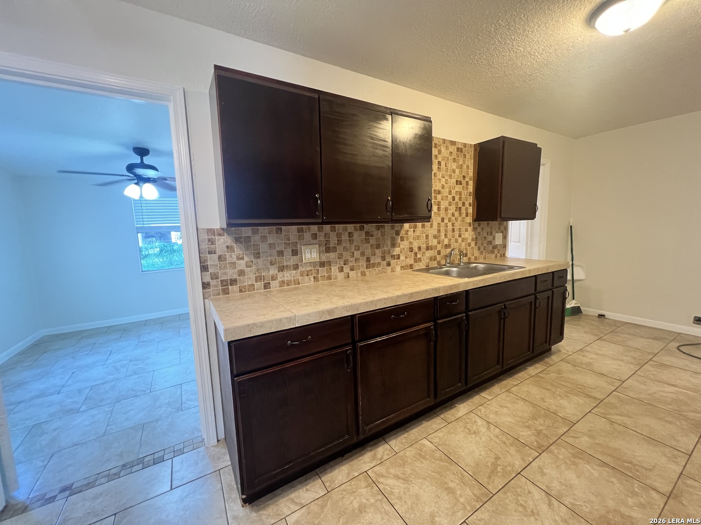 3843 Manchester San Antonio TX 78223