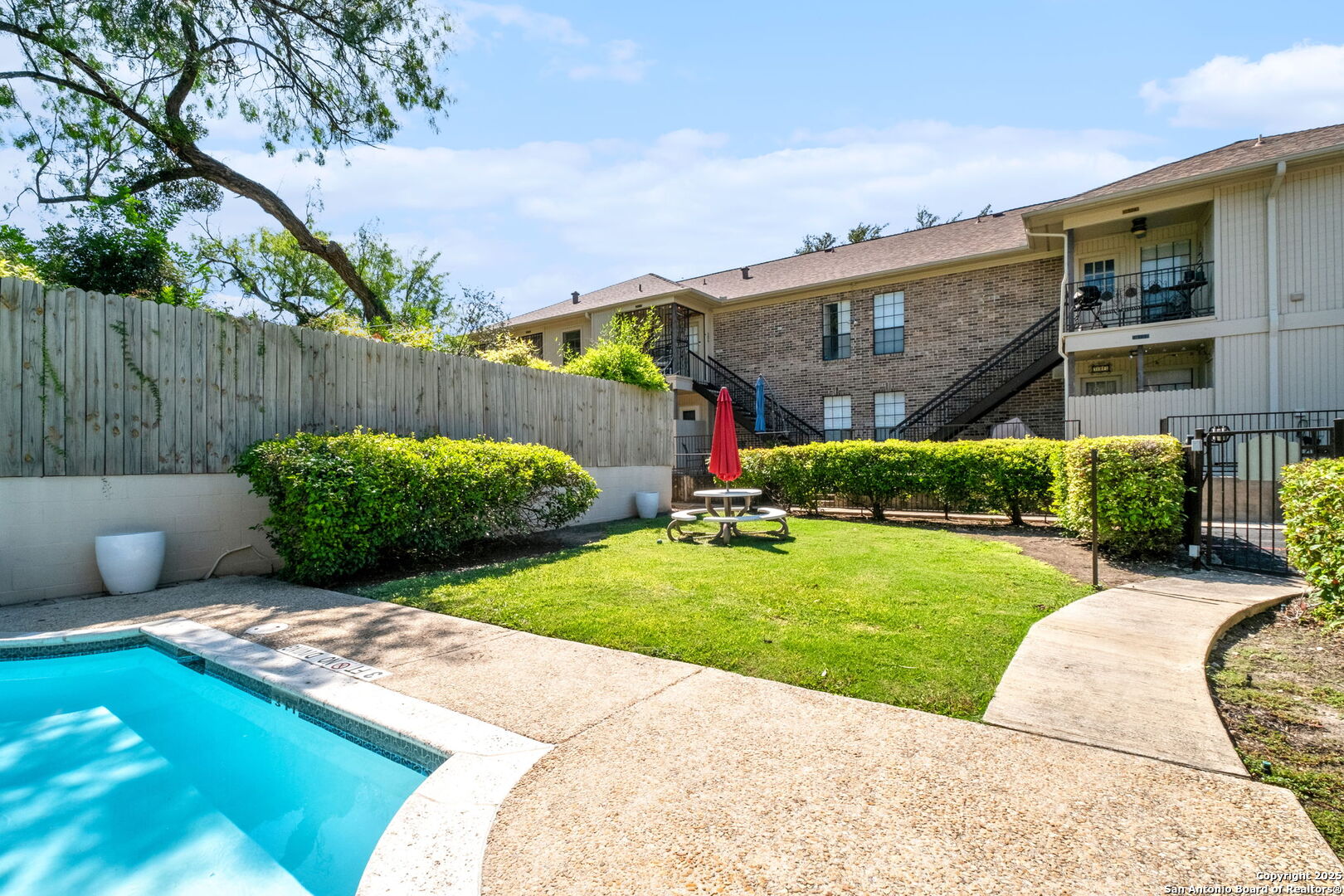7926 Broadway San Antonio TX 78209