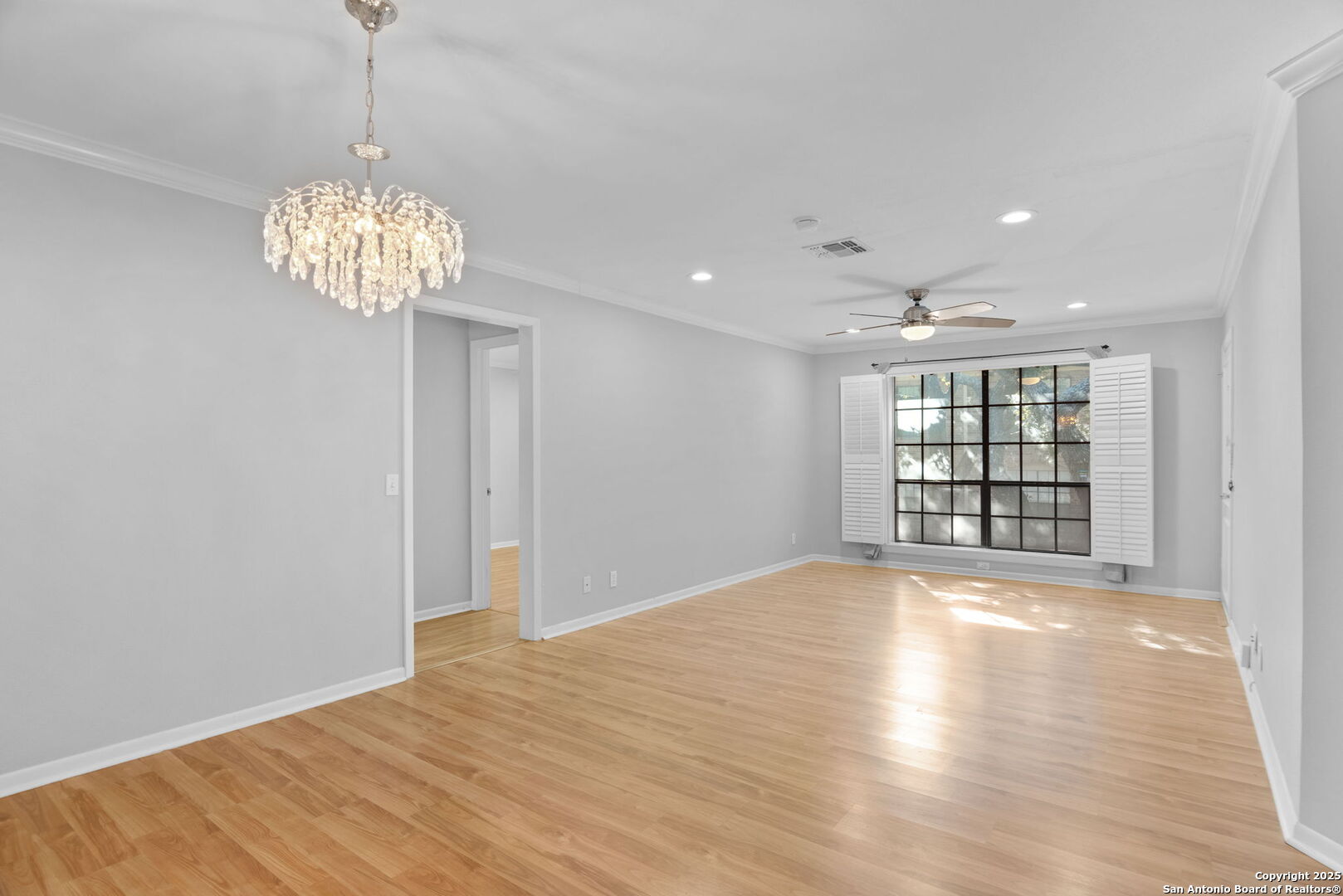 7926 Broadway San Antonio TX 78209