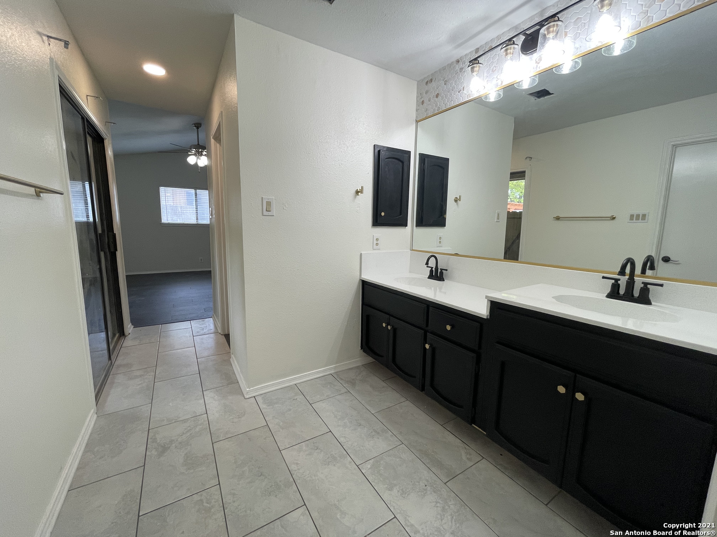 6158 Desert Trail Street San Antonio TX 78249