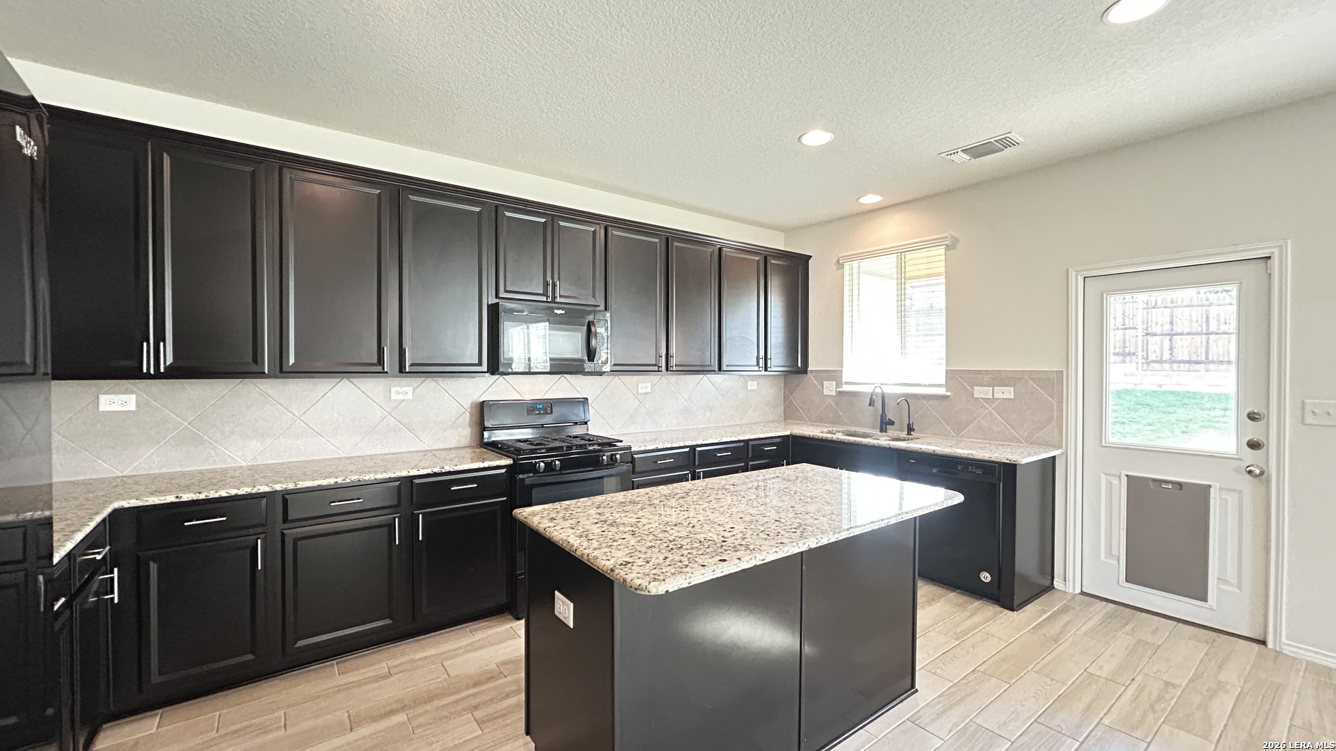 14003 Knob Creek San Antonio TX 78245