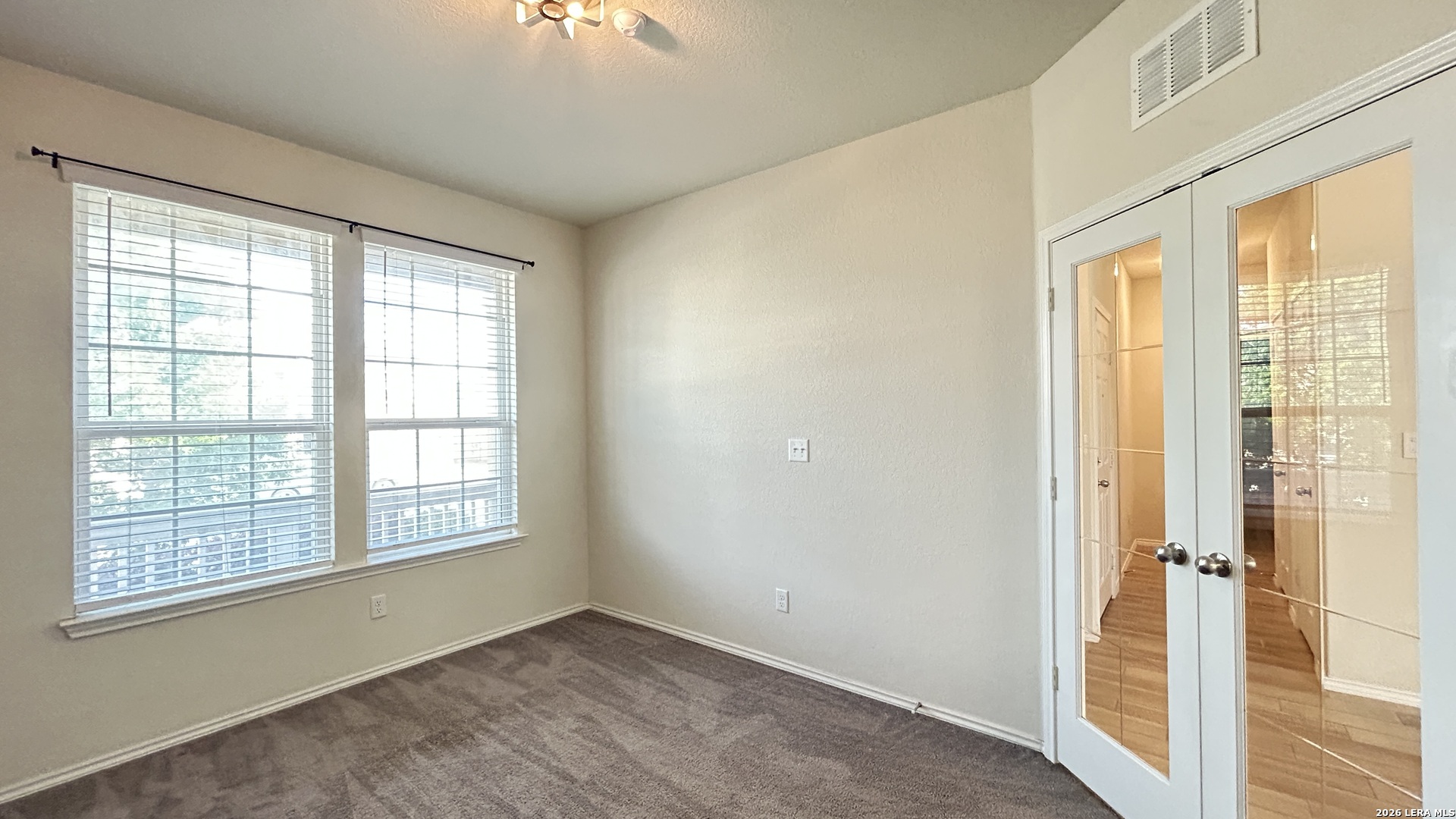14003 Knob Creek San Antonio TX 78245