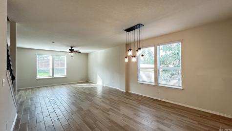 14003 Knob Creek San Antonio TX 78245
