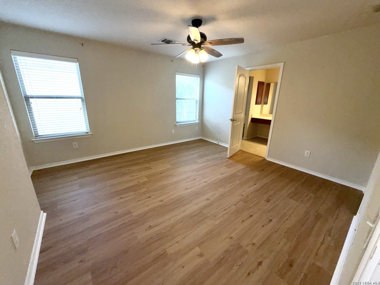 8531 Pecan Cross San Antonio TX 78240