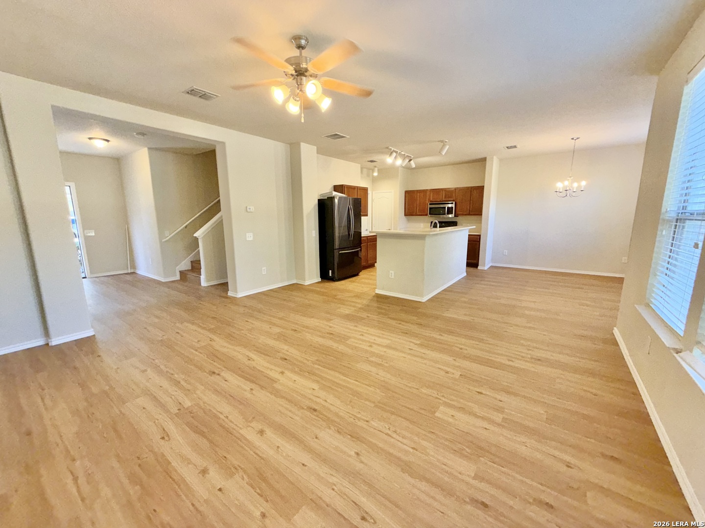 8531 Pecan Cross San Antonio TX 78240