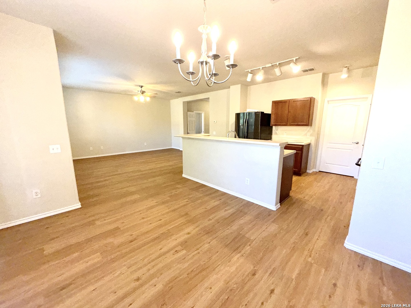 8531 Pecan Cross San Antonio TX 78240