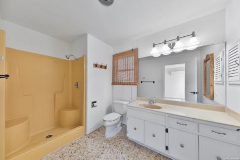518 Dresden San Antonio TX 78213