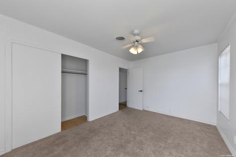 518 Dresden San Antonio TX 78213
