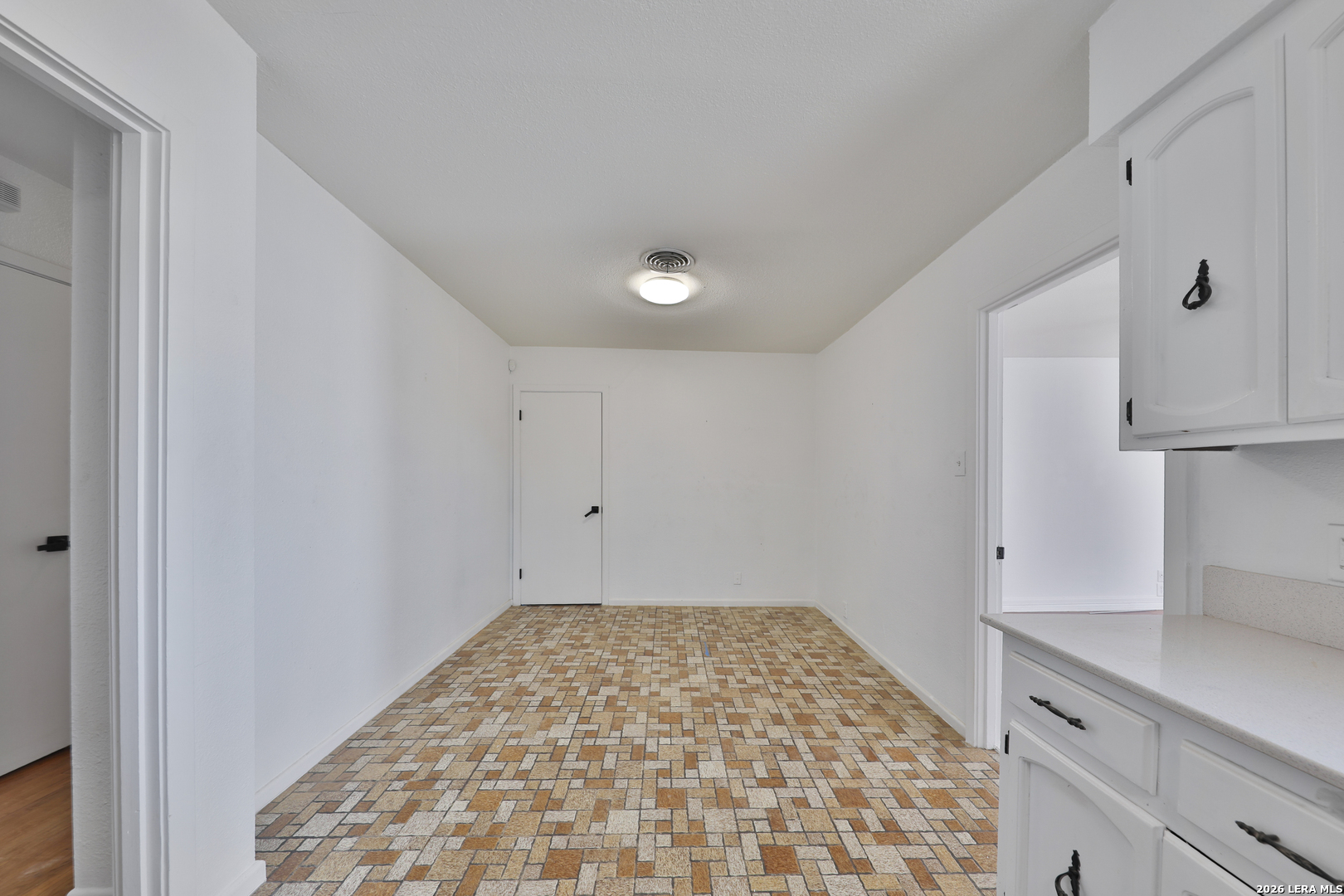 518 Dresden San Antonio TX 78213