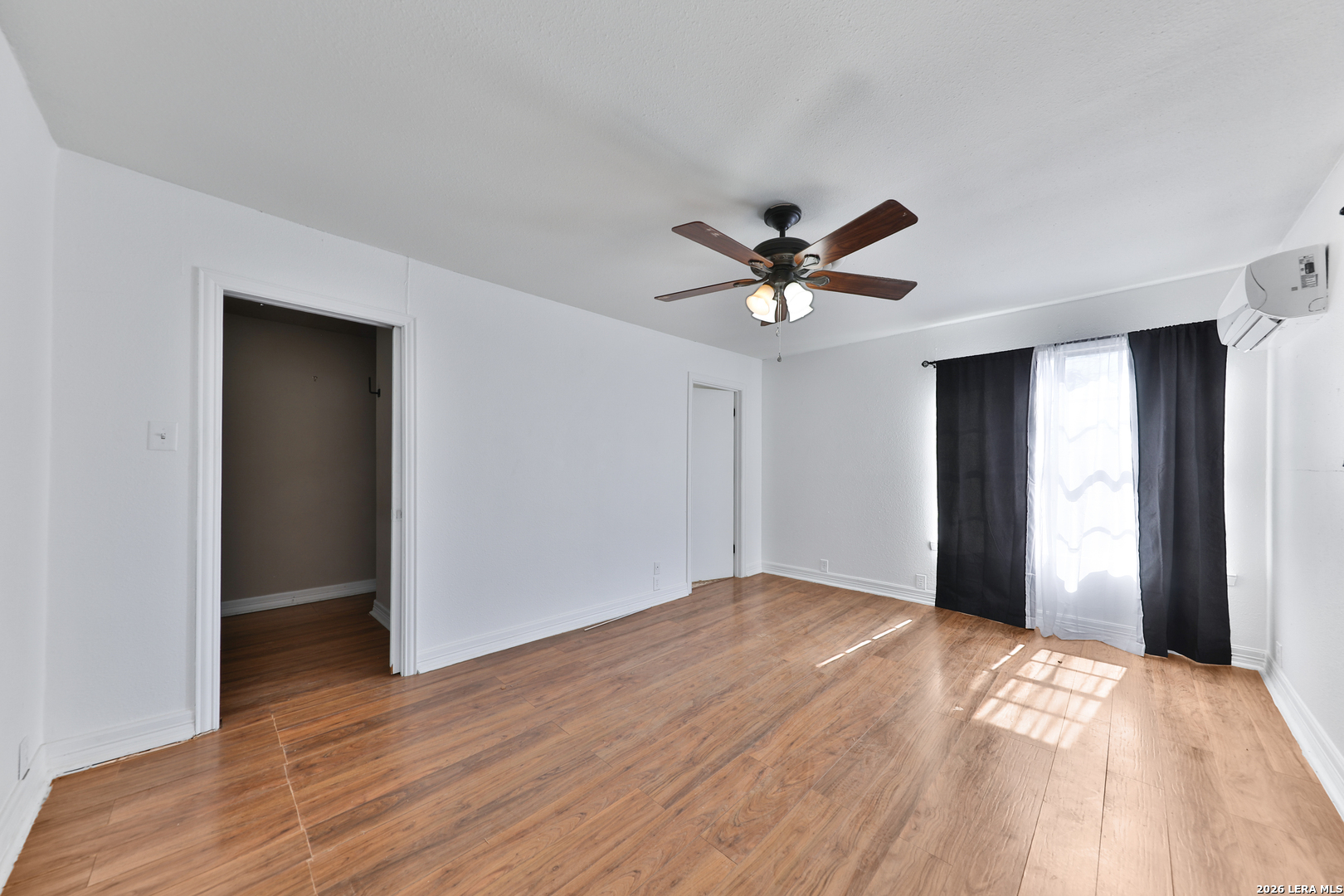 518 Dresden San Antonio TX 78213