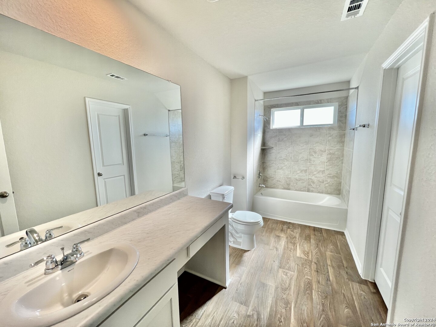 13806 Valley Patch San Antonio TX 78254