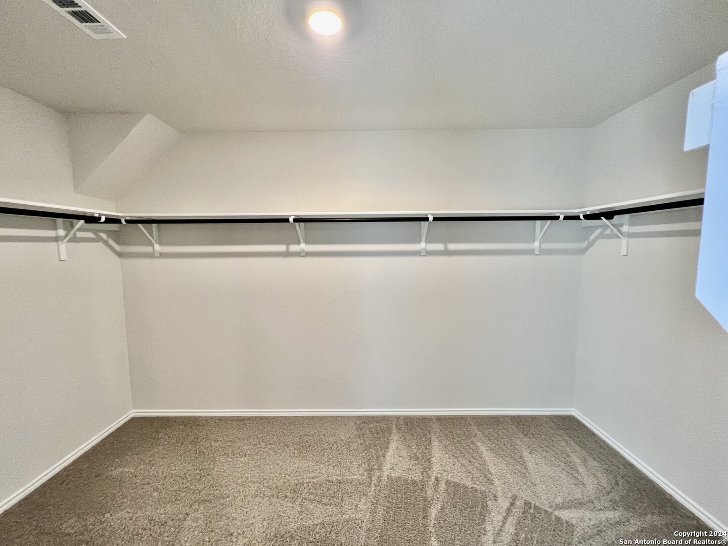 13806 Valley Patch San Antonio TX 78254