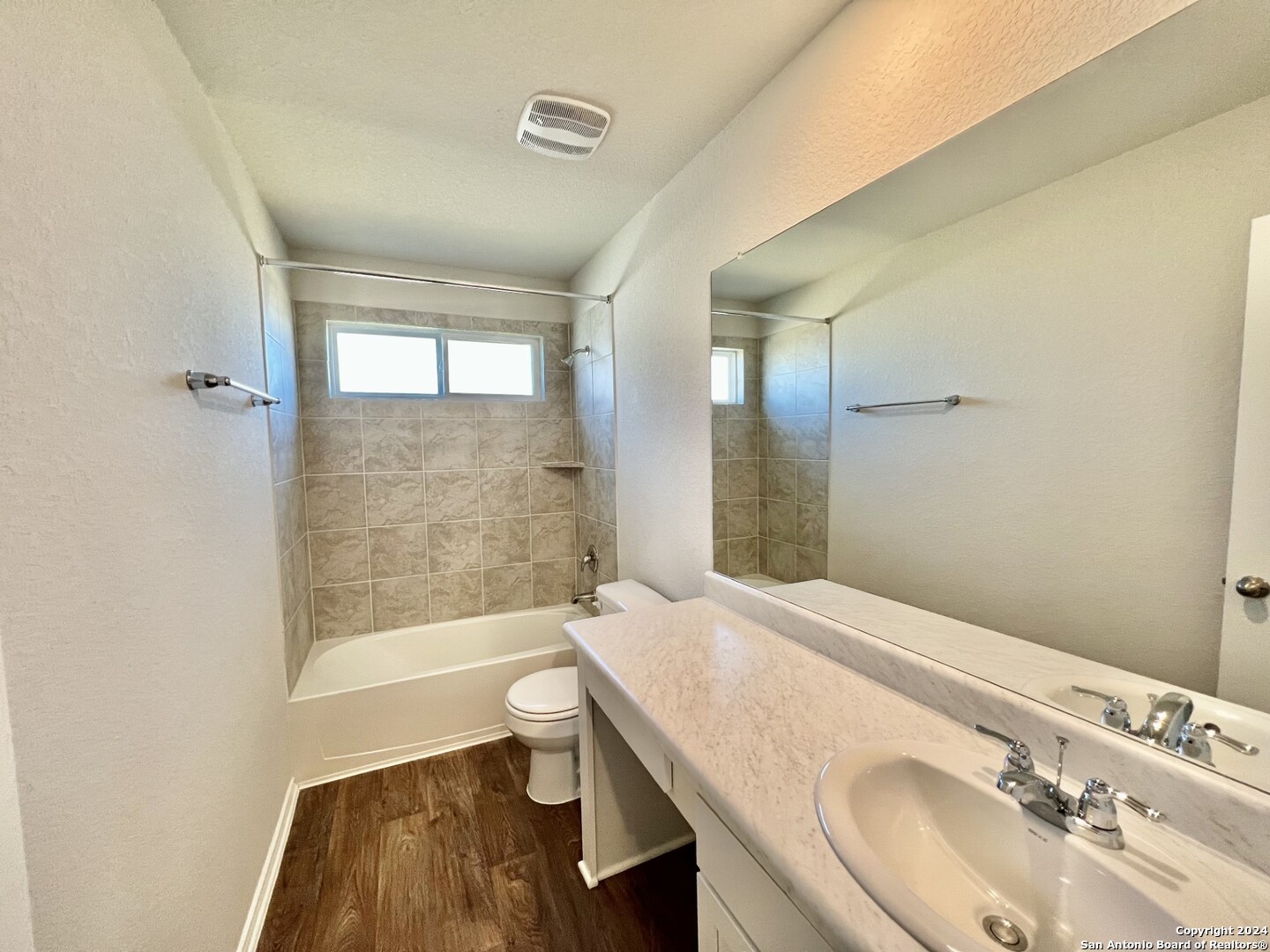 13806 Valley Patch San Antonio TX 78254