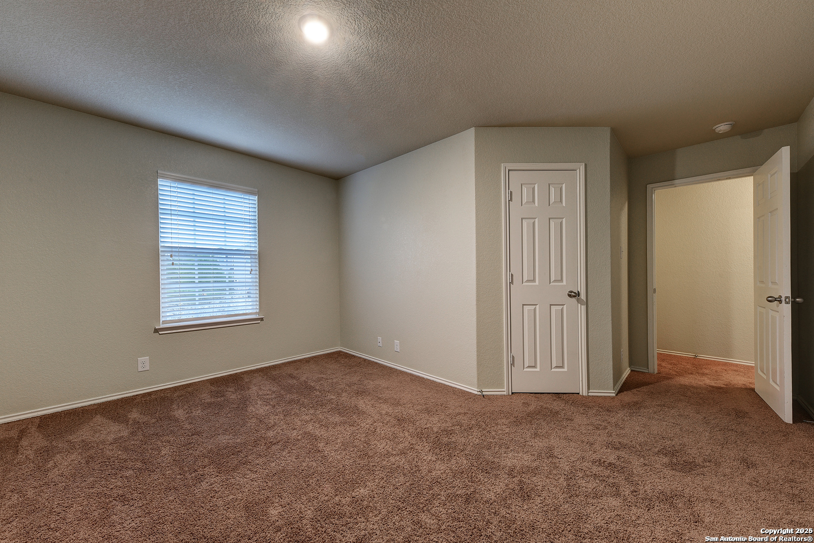 10907 Cimarron Cove Universal City TX 78148
