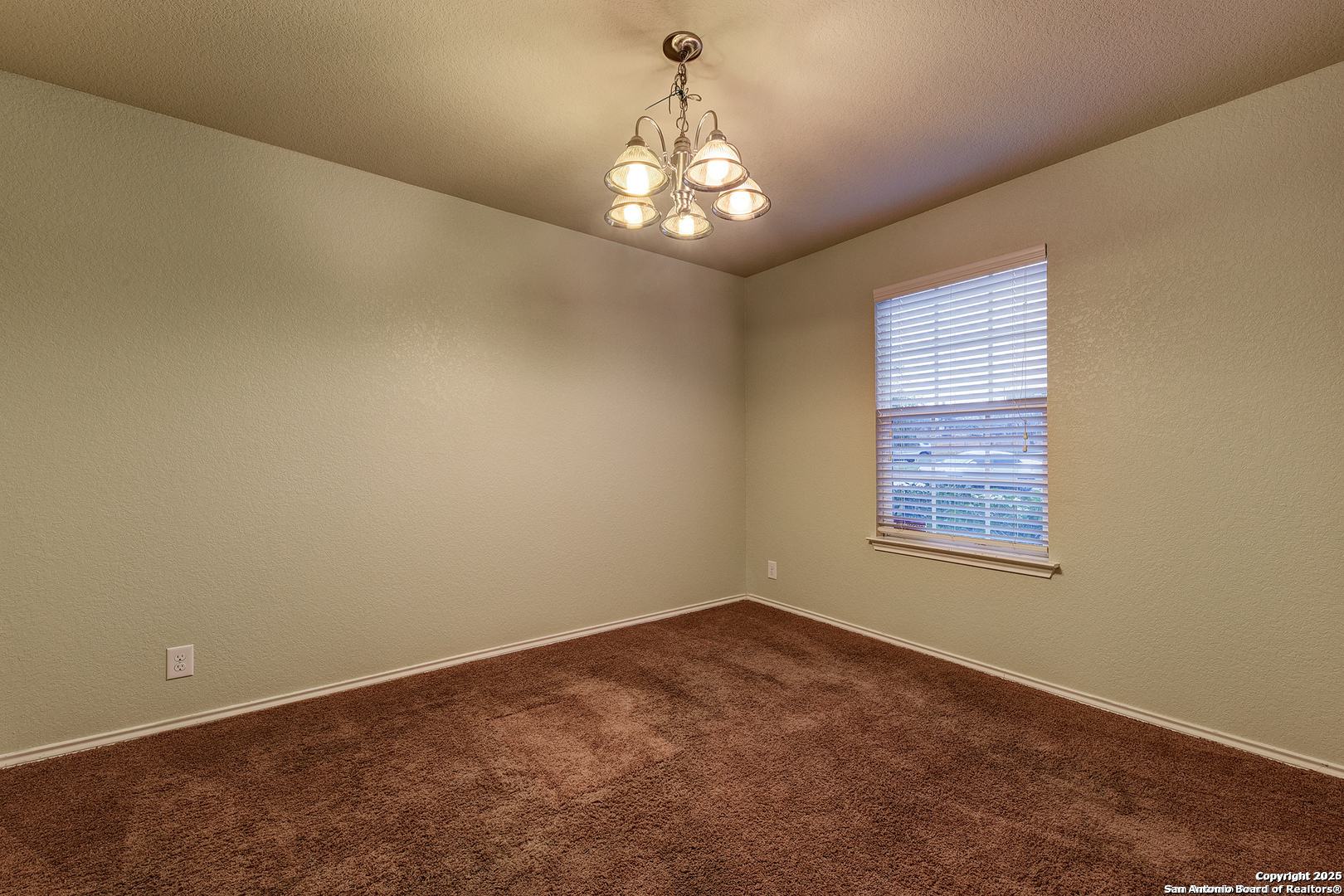 10907 Cimarron Cove Universal City TX 78148
