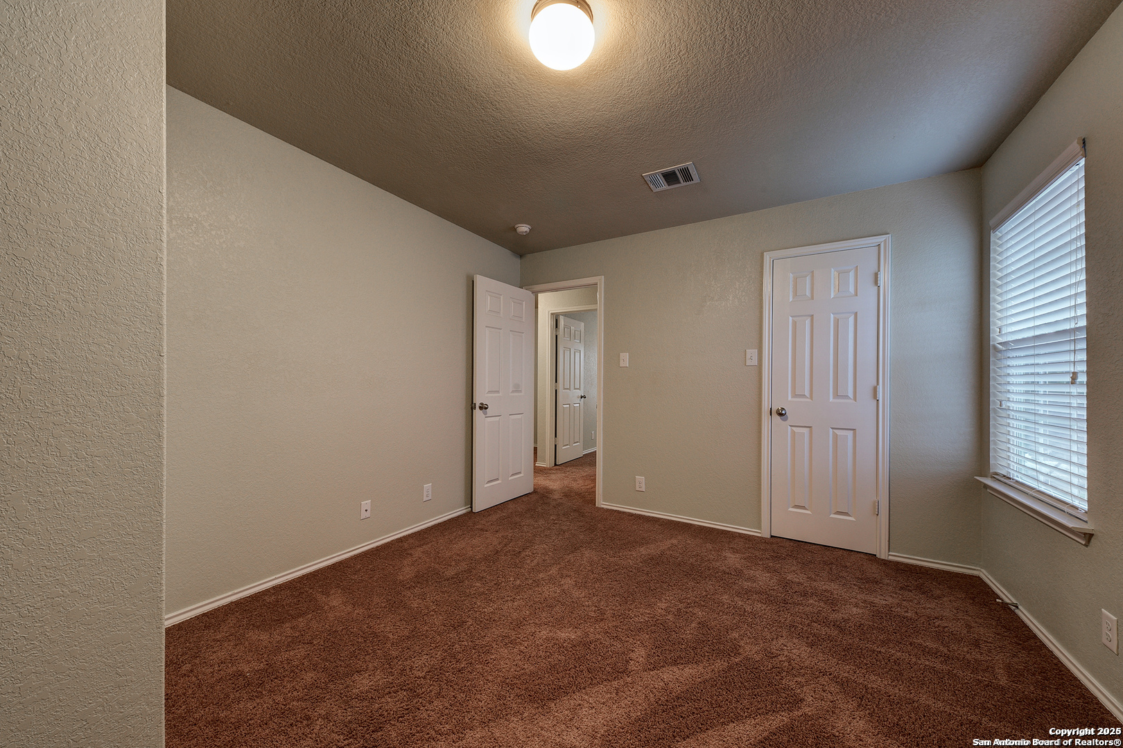 10907 Cimarron Cove Universal City TX 78148