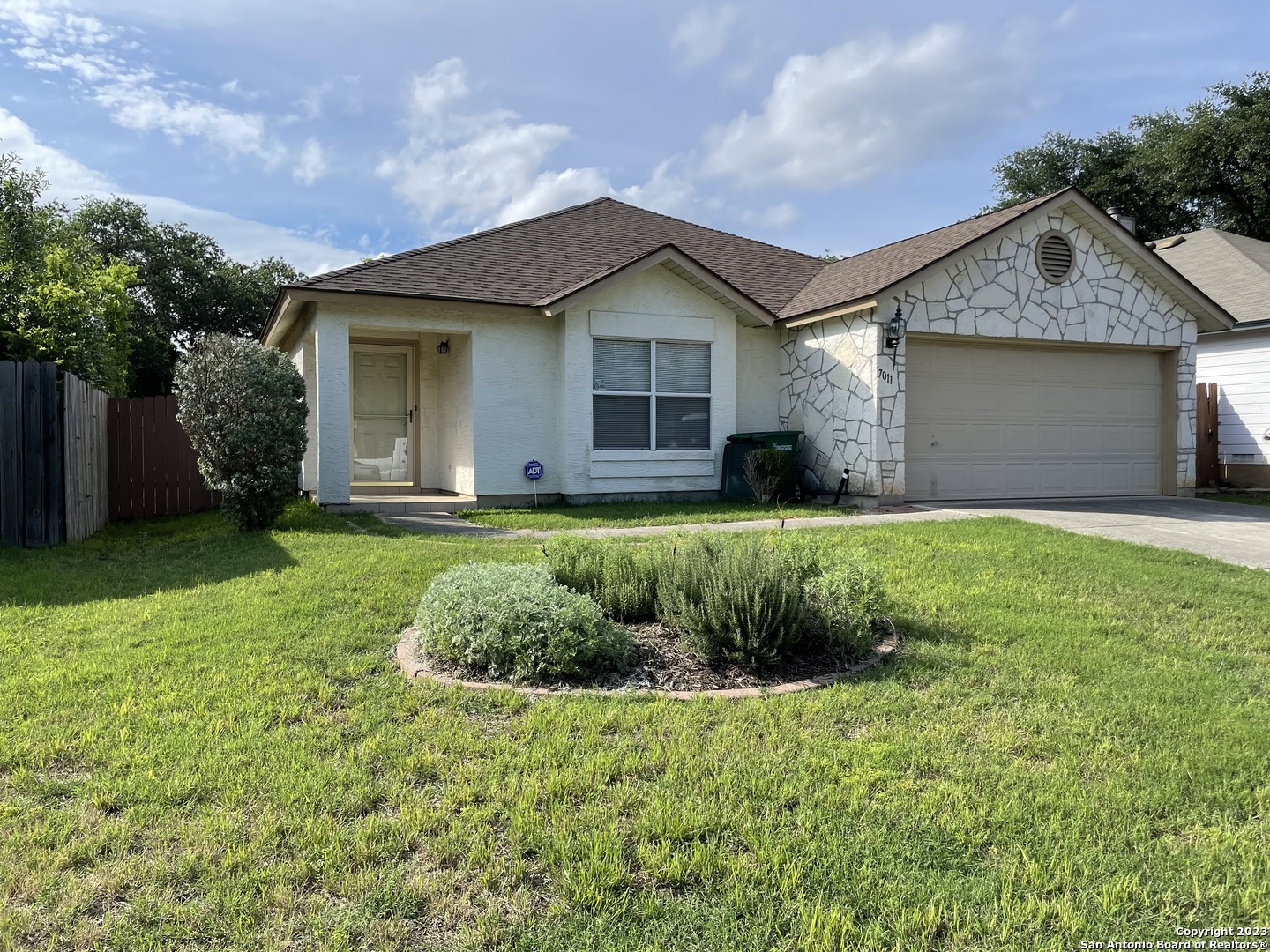 7011 Mary Todd San Antonio TX 78240