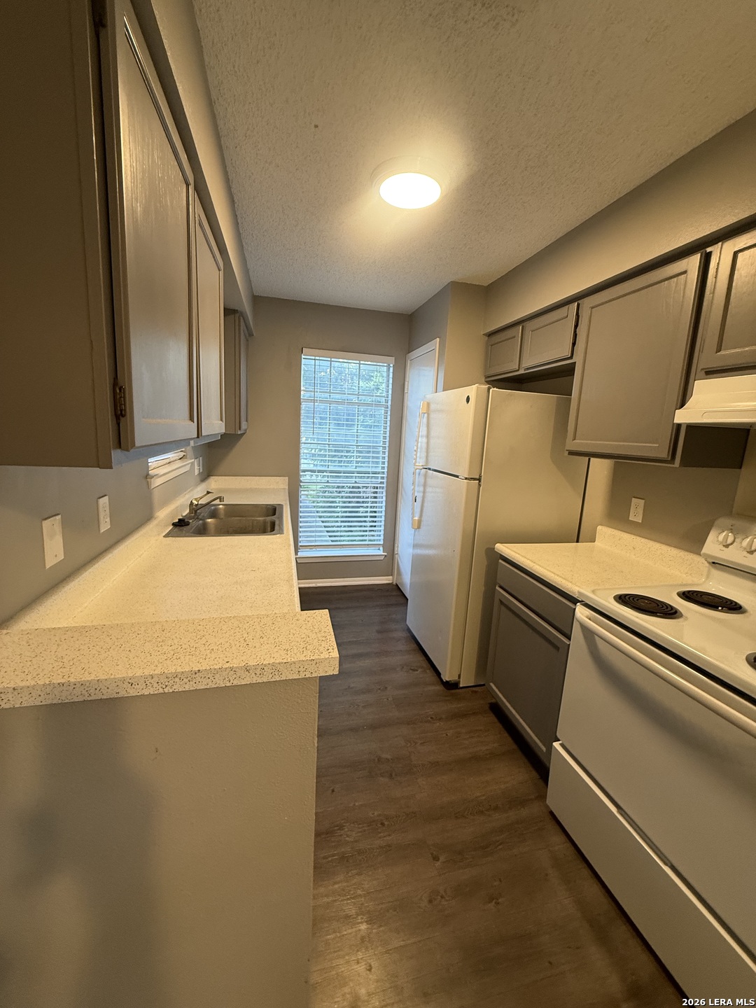 331 W Mistletoe Avenue San Antonio TX 78212