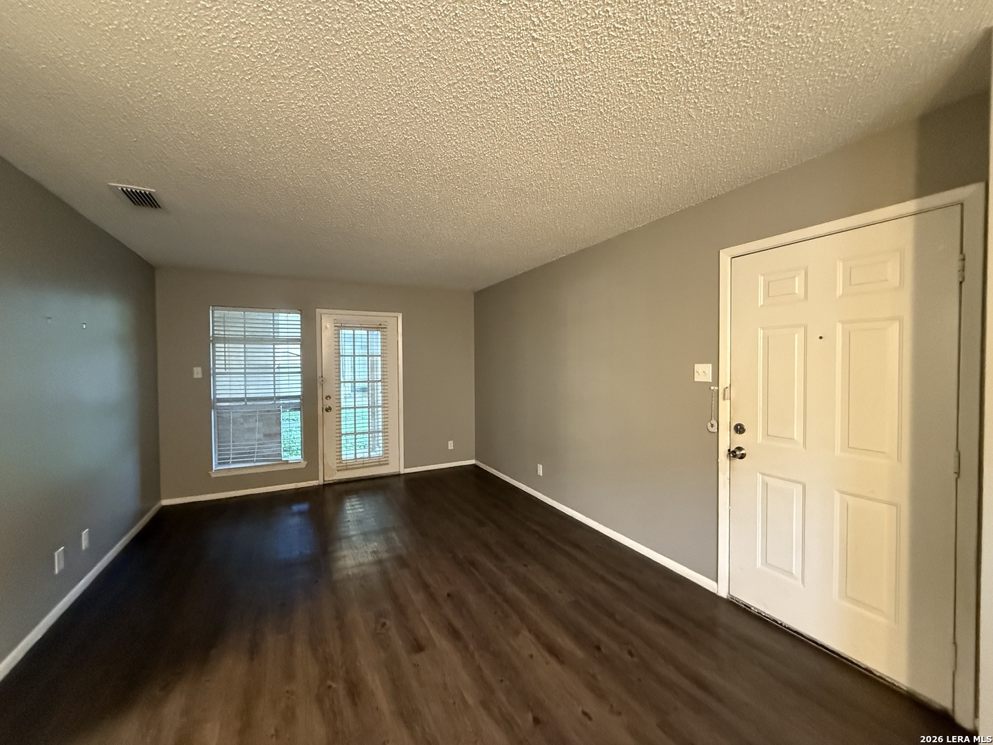 331 W Mistletoe Avenue San Antonio TX 78212