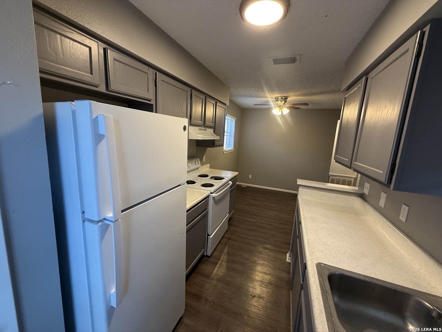 331 W Mistletoe Avenue San Antonio TX 78212
