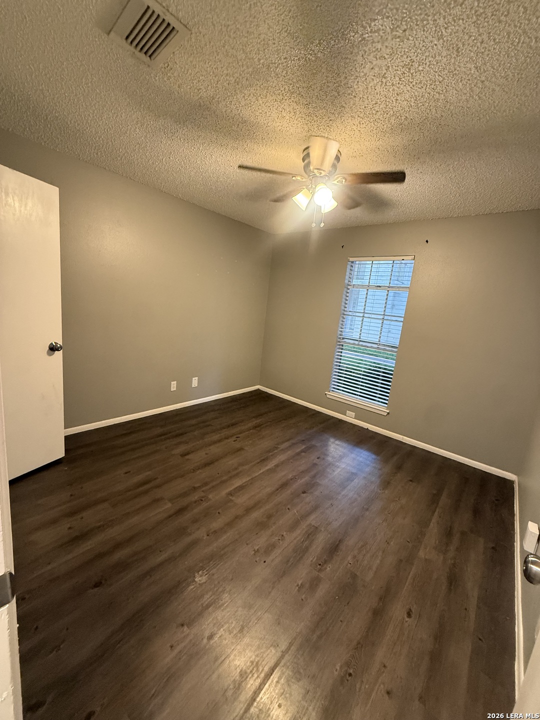 331 W Mistletoe Avenue San Antonio TX 78212