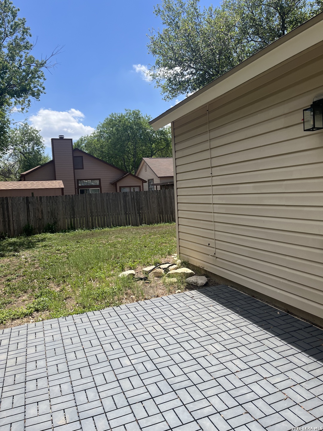 9358 Village Lance San Antonio TX 78250