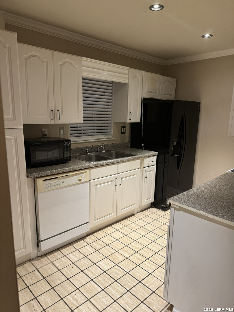 11311 Sir Winston Street San Antonio TX 78216