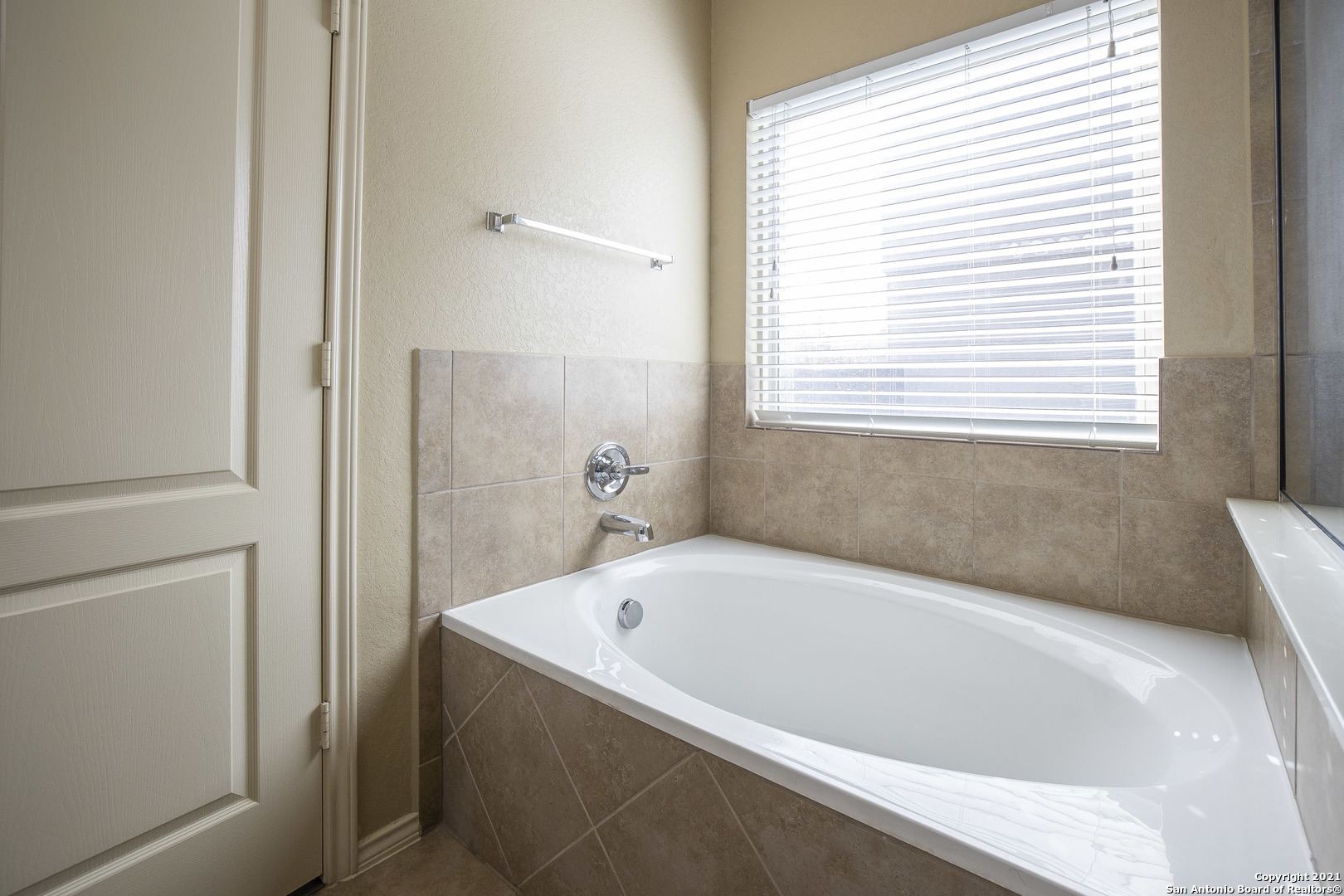 433 Stonebrook Drive Cibolo TX 78108
